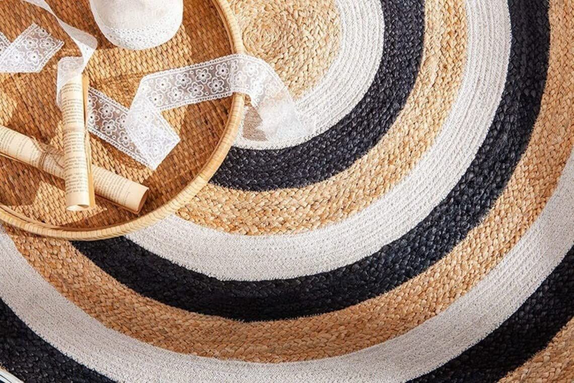 AIESY®  Beautiful Round Shape Reversible Jute Rug