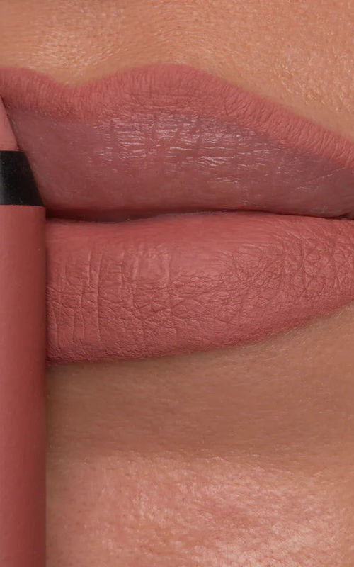 Makeup Studio Stay On Me 16H Long-Lasting Lip Pencil