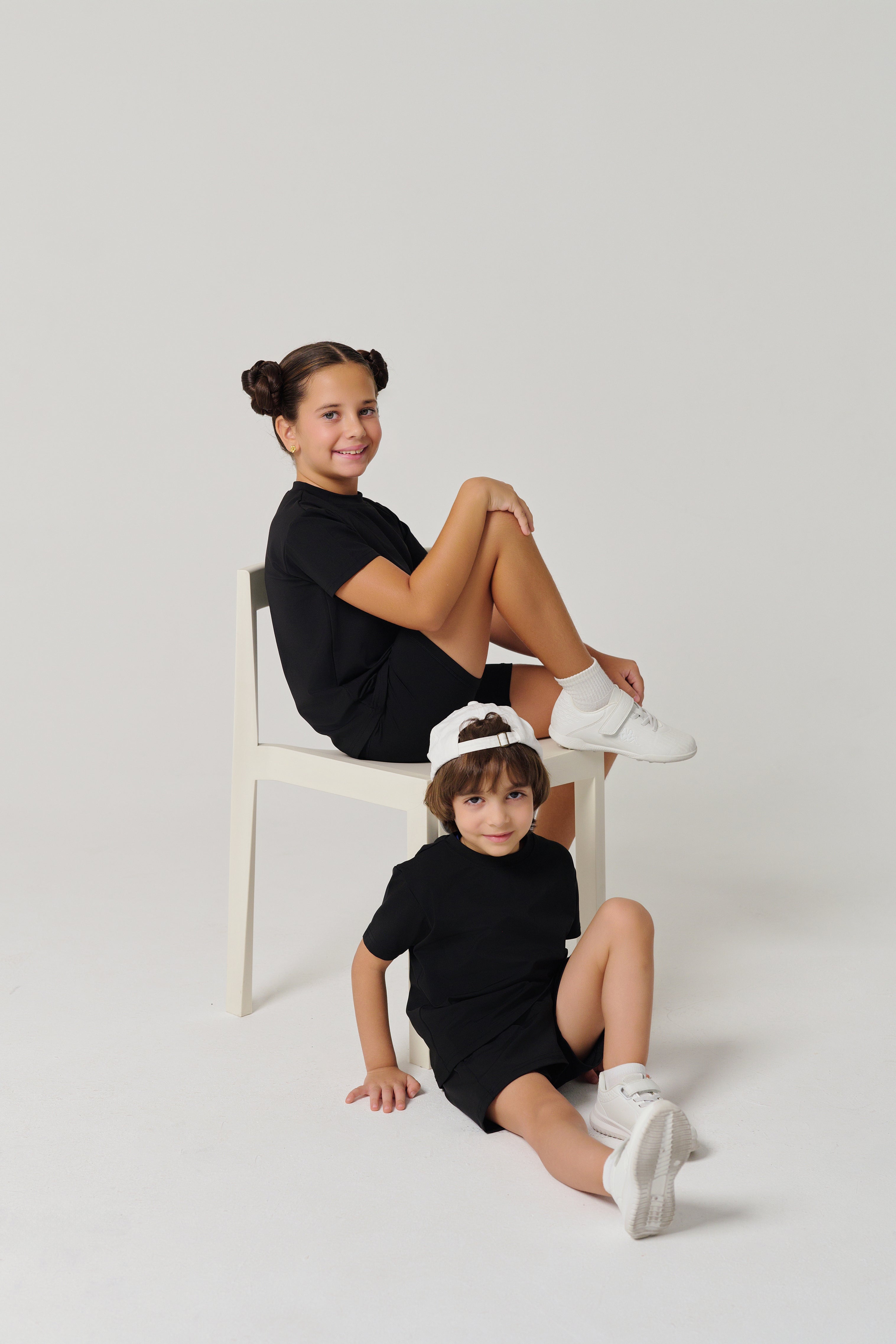 MULU Classic Unisex Kids T-shirt - Black