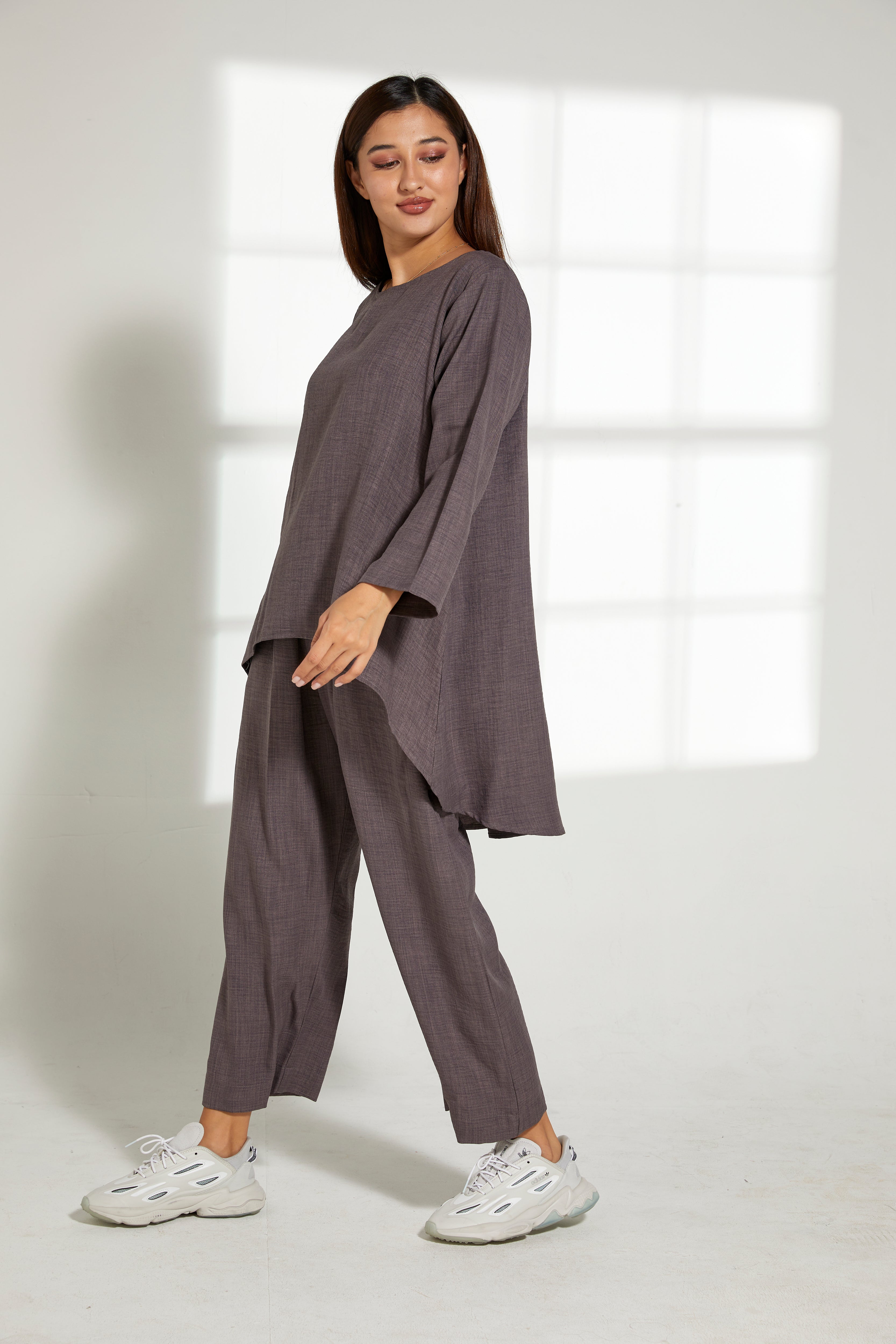 MOiSTREET Falcon Color & CEY Mélange Fabric Top And Pants Set