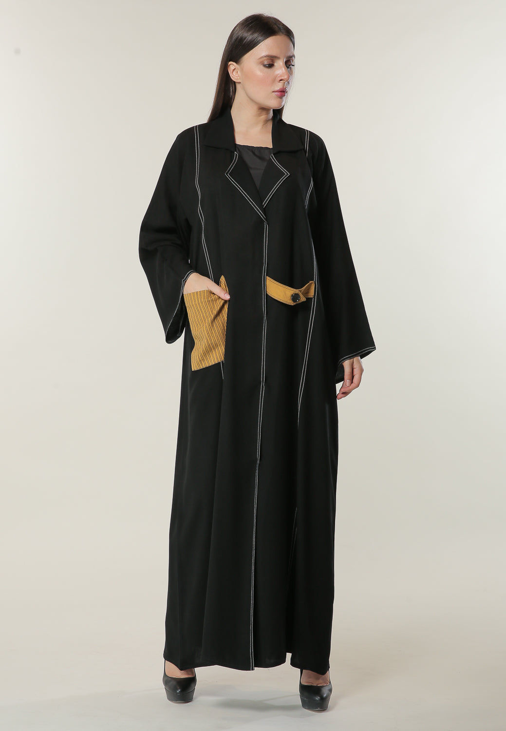 MOiSTREET Black Casual Abaya