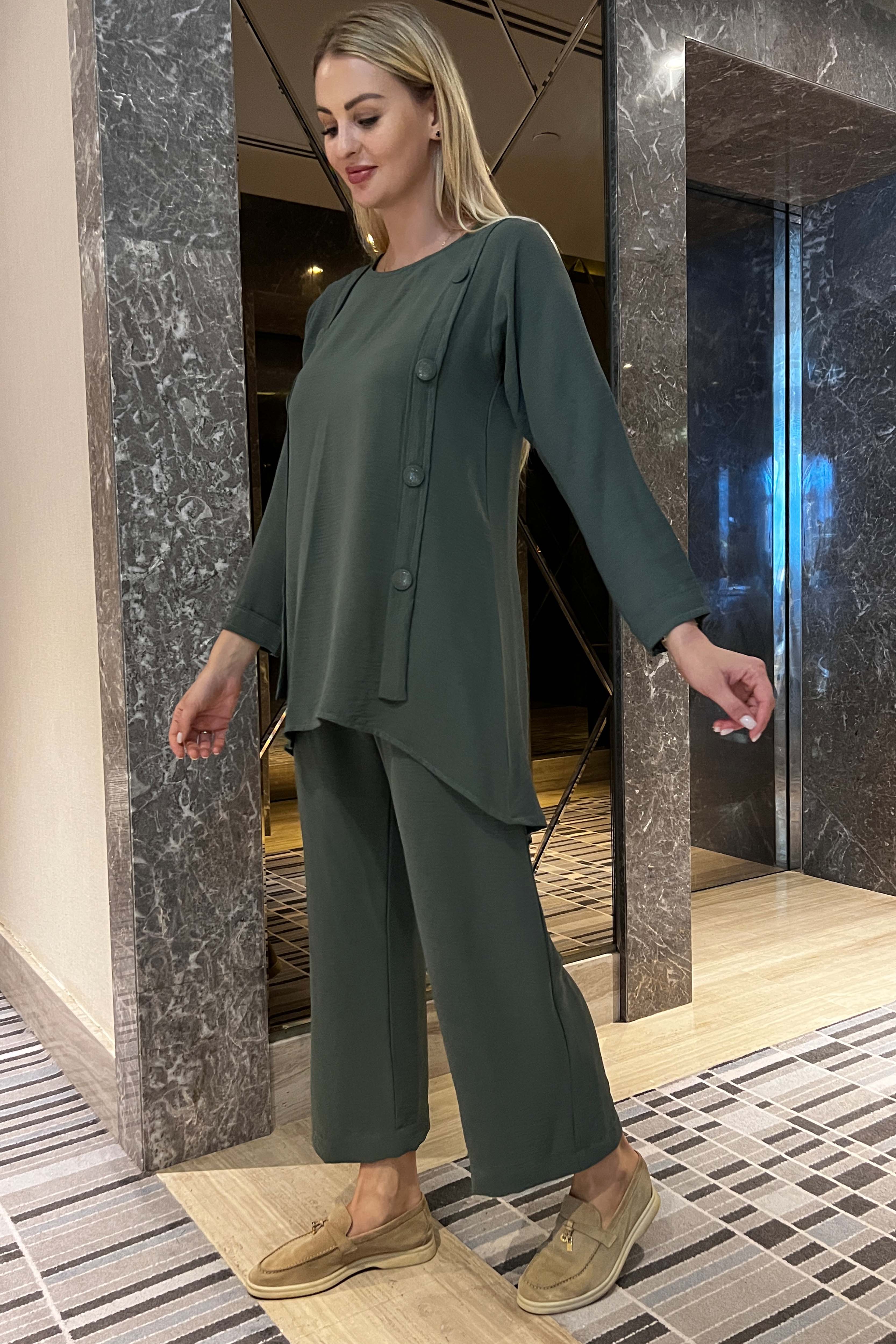 MOiSTREET Greenish Cyan CEY Fabric Top And Pants Set