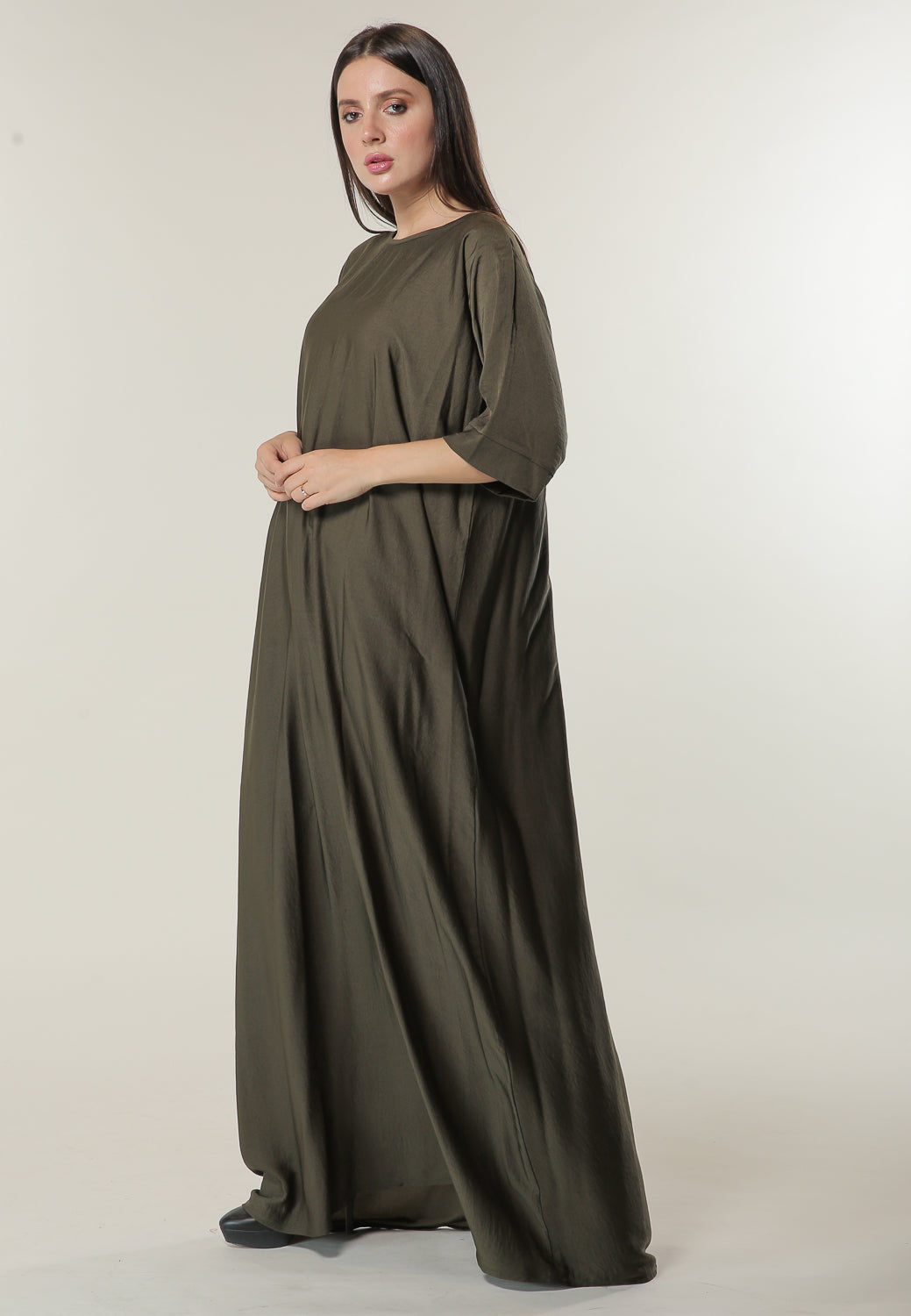 MOiSTREET Green Under Abaya