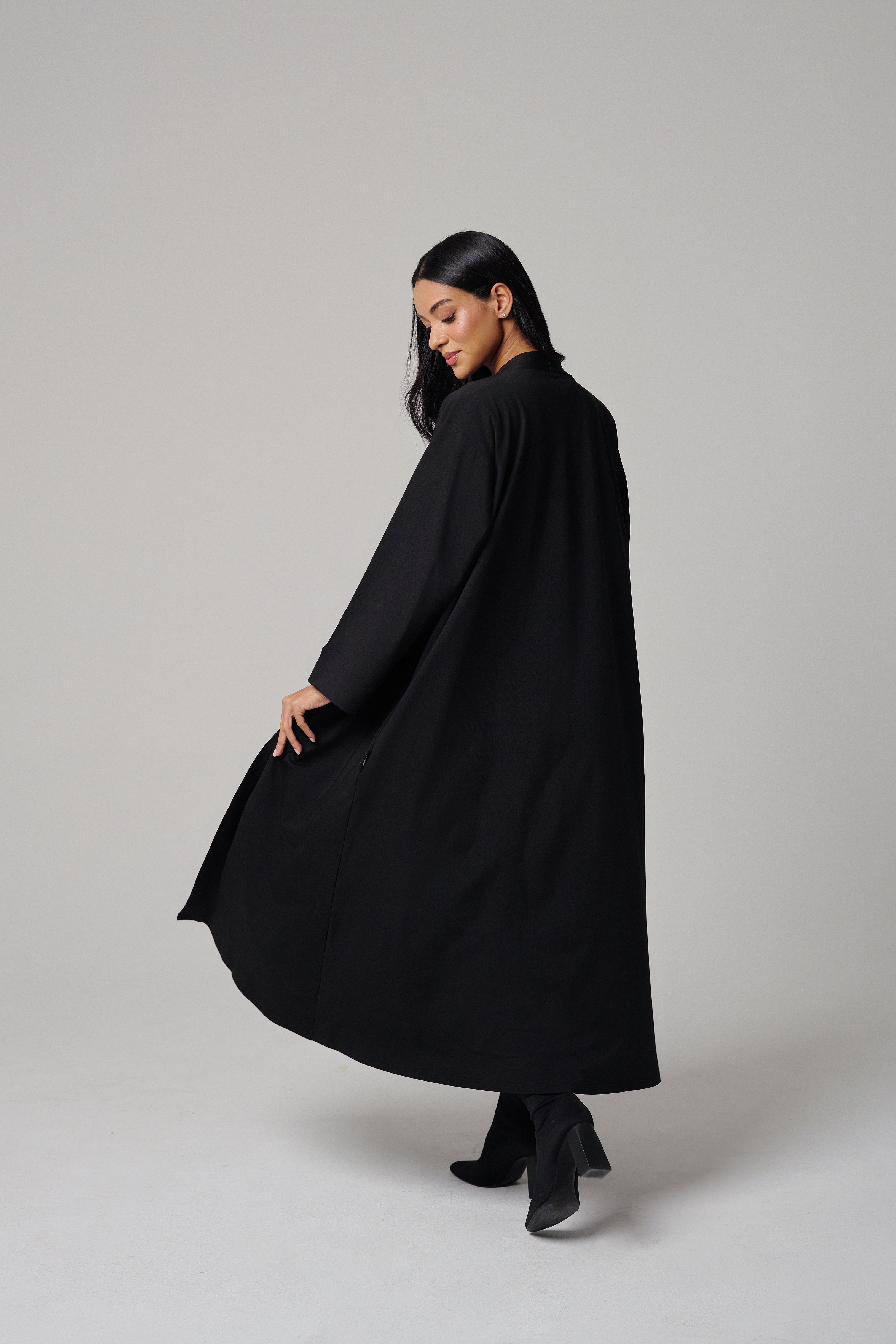 MULU Classic Women's Abaya - Black