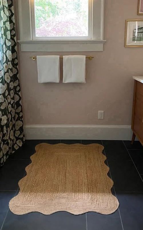 Natural Scalloped Rectangle Jute Rug | Handmade Eco-Friendly Area Carpet