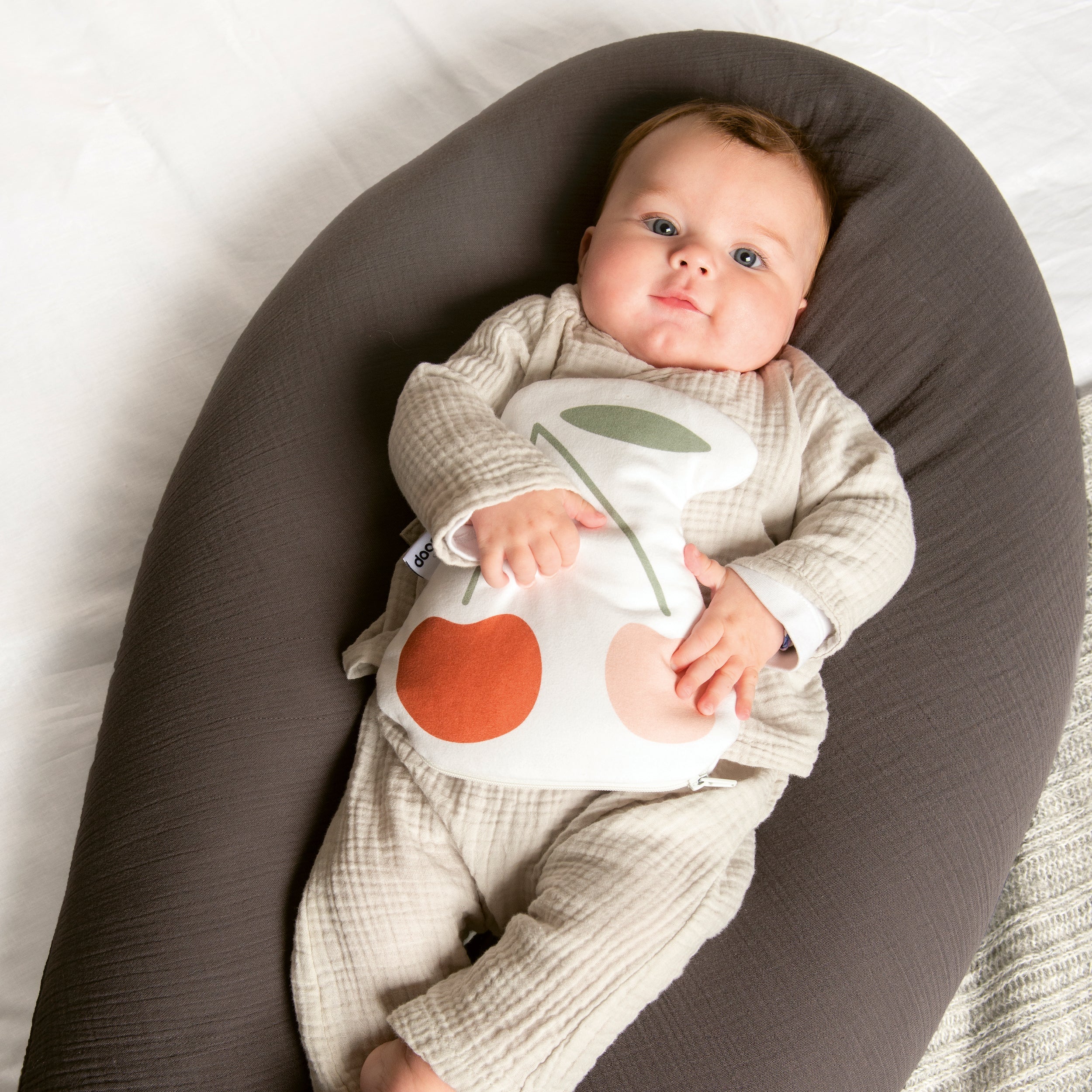 Doomoo Basics Comfy Big Nursing & Pregnancy Pillow — Grey