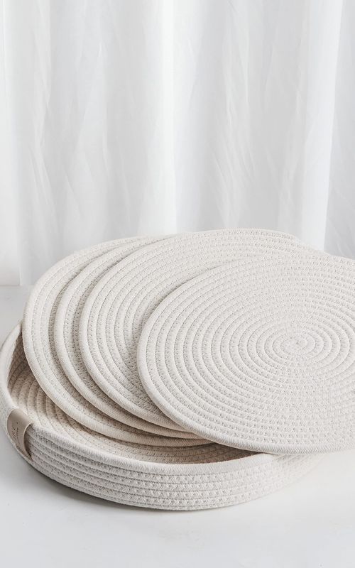 AIESY® Beautiful Round Woven Cotton Rope Placemats Set