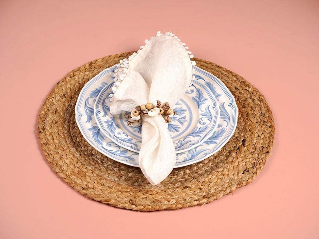 AIESY® Set of 4 Round Heat Resistant Place mats for Party