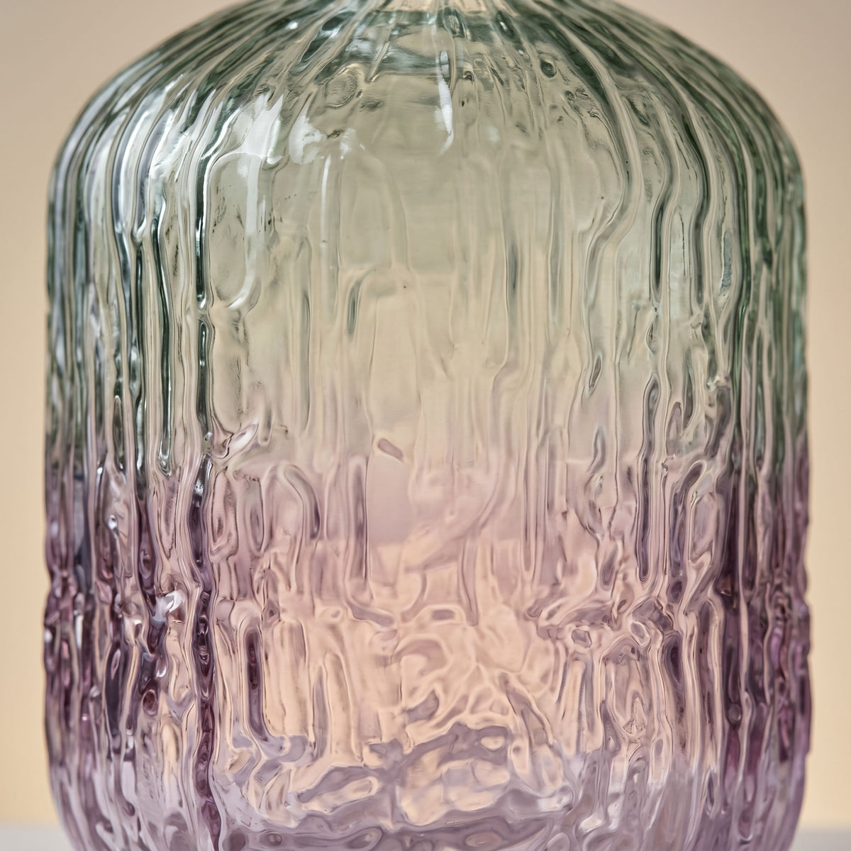 Tati deco Ombre ridged glass vase small