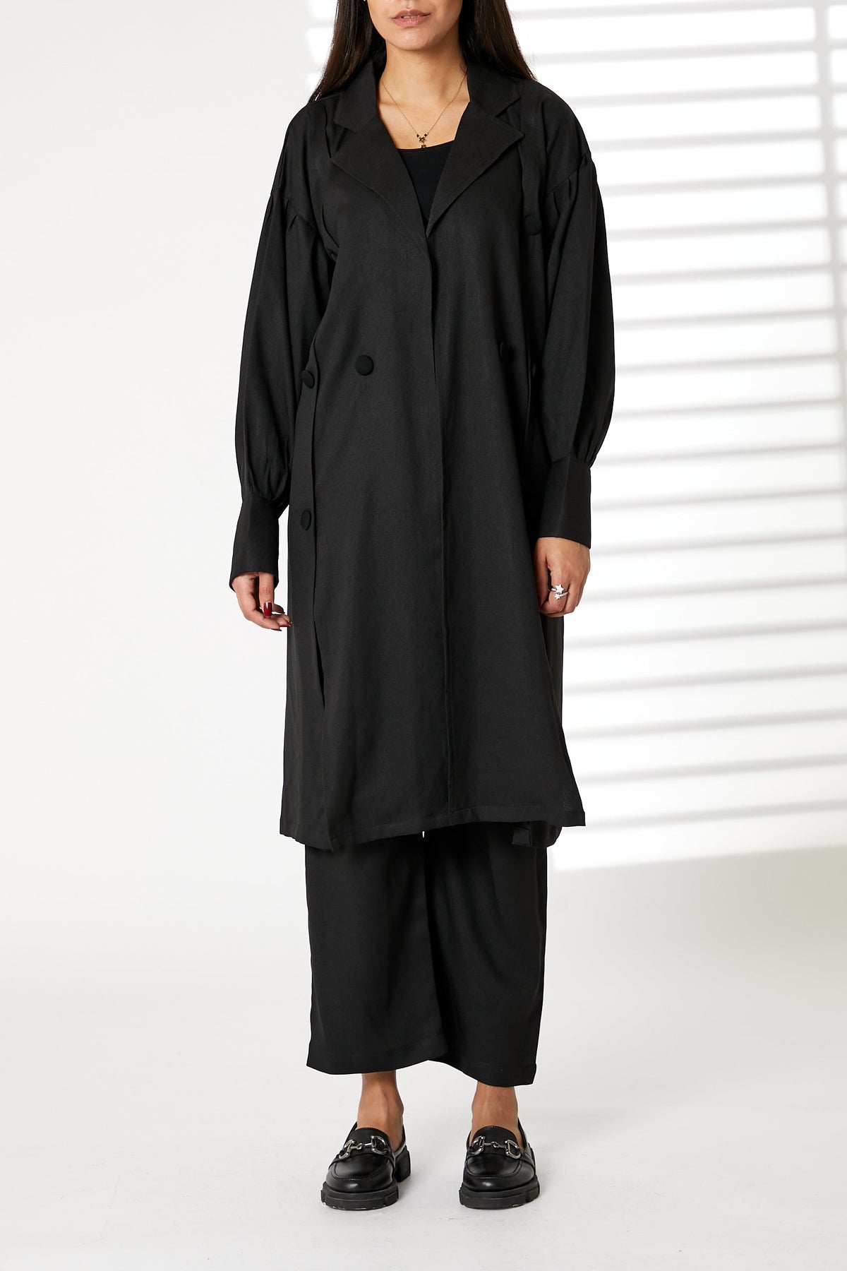 MOiSTREET Black Mid Length Barbie Crepe Trench Coat Set