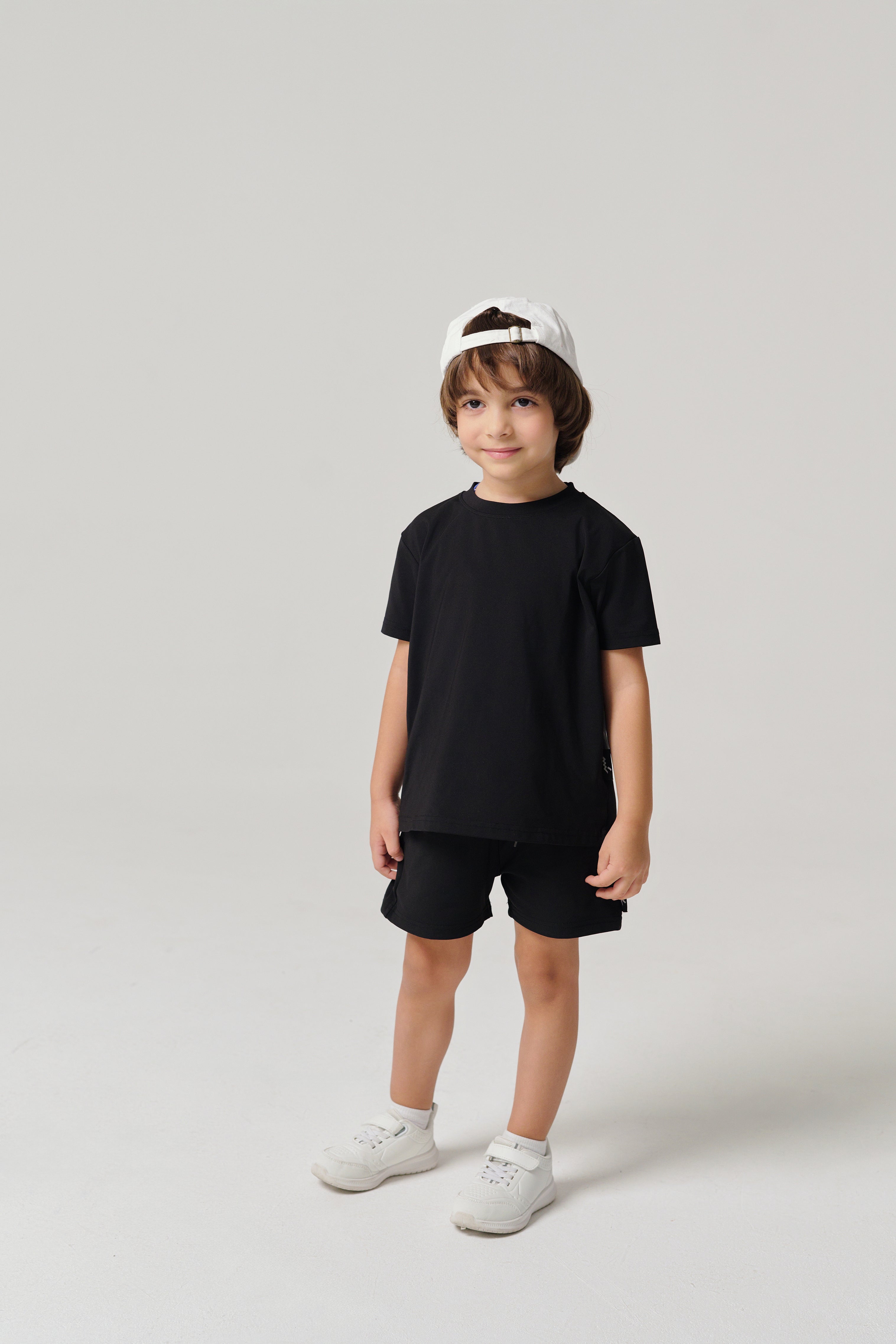 MULU Classic Unisex Kids T-shirt - Black