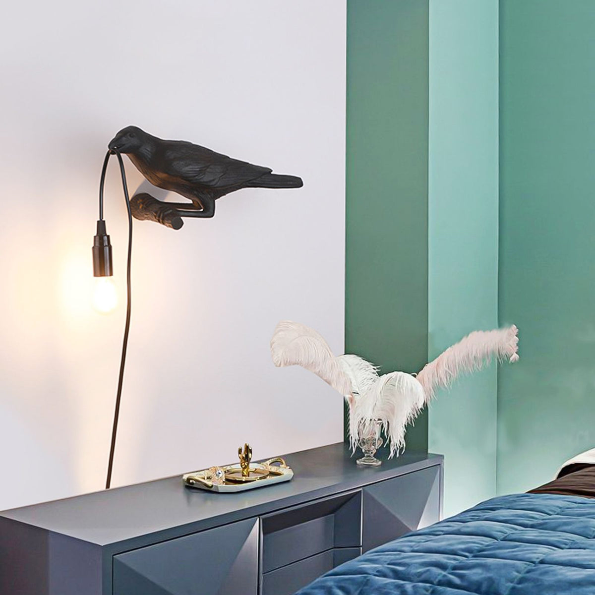 Bird Lamp Resin Crow LED Light Bedroom Wall Sconce Lamp Table Living Room Art Decoration
