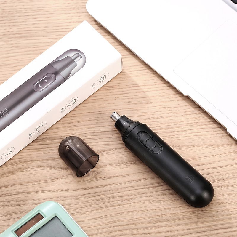 Battery Nose Hair Trimmer with Rounded Blade