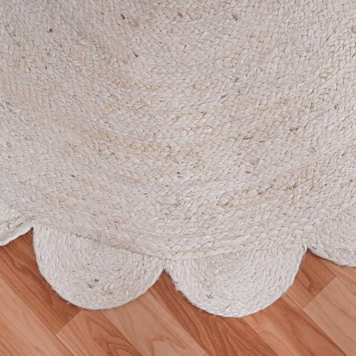 White Oval Jute Rug Scalloped Edge Handwoven Carpet | Natural Boho Floor Mat