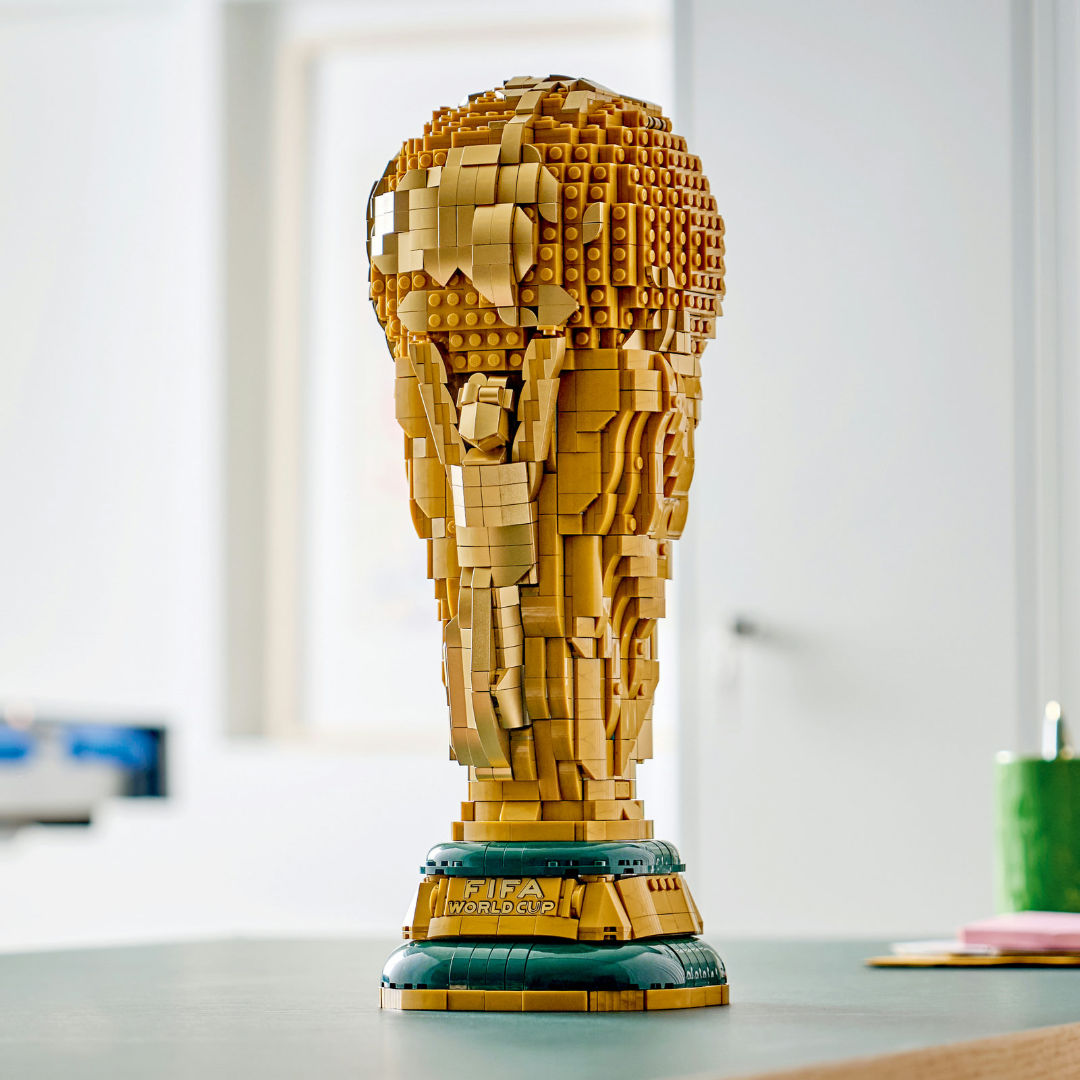 LEGO Editions FIFA World Cup Official Trophy 43020 Building Toy Set, 2842 Pieces, For Age 12+ Years