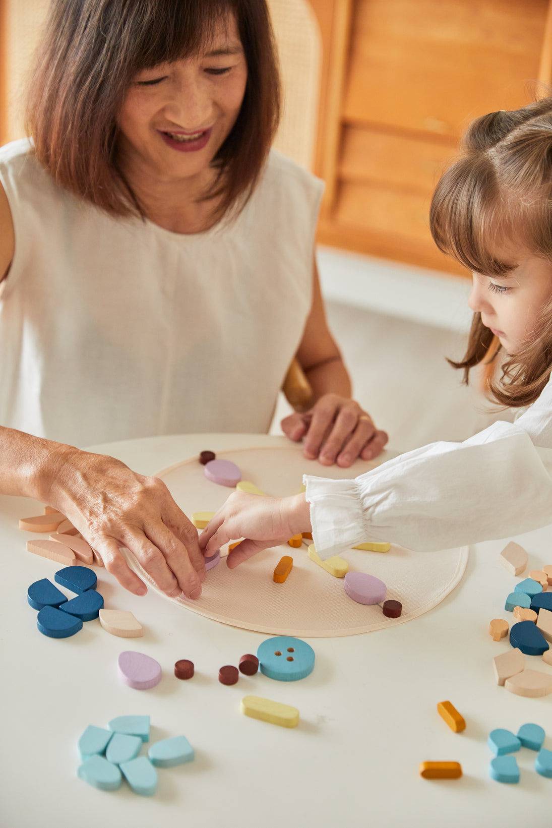 PlanToys Mandala — Wooden Pattern Building Set