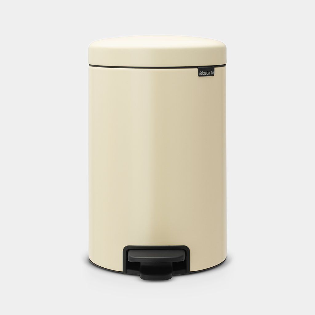 Brabantia 113468 Pedal bin 12L Plastic Bkt Almond