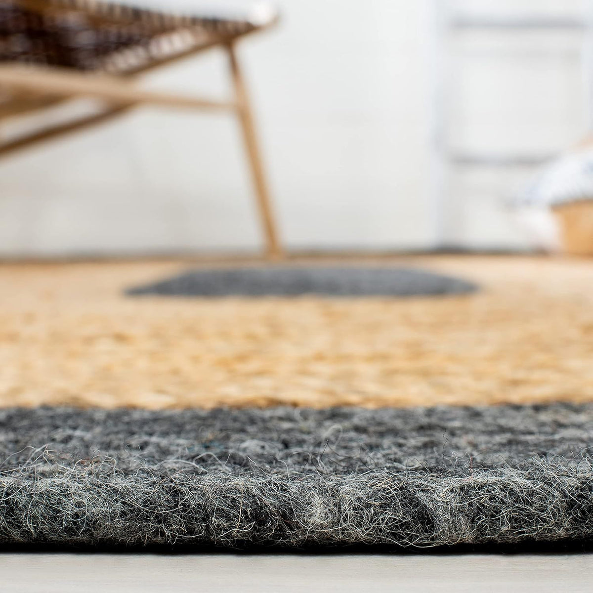 Dual Tone Jute Round Rug with Black Border & Center Circle | Handwoven Natural Area Carpet
