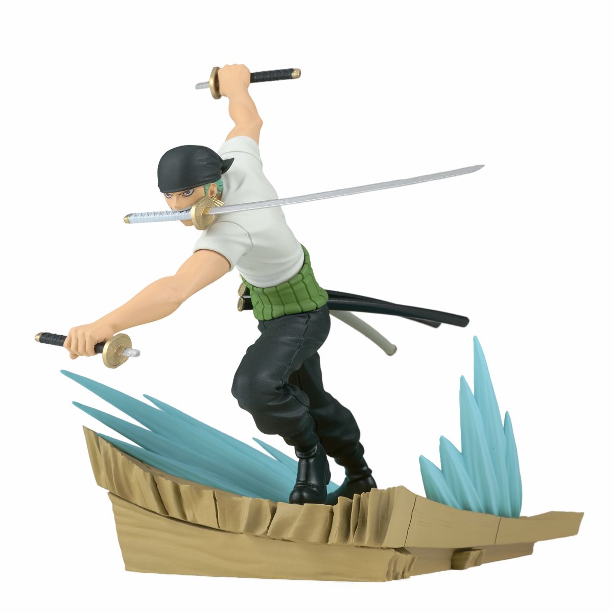 Banpresto Senkozekkei One Piece Roronoa Zoro Figure, 11cm