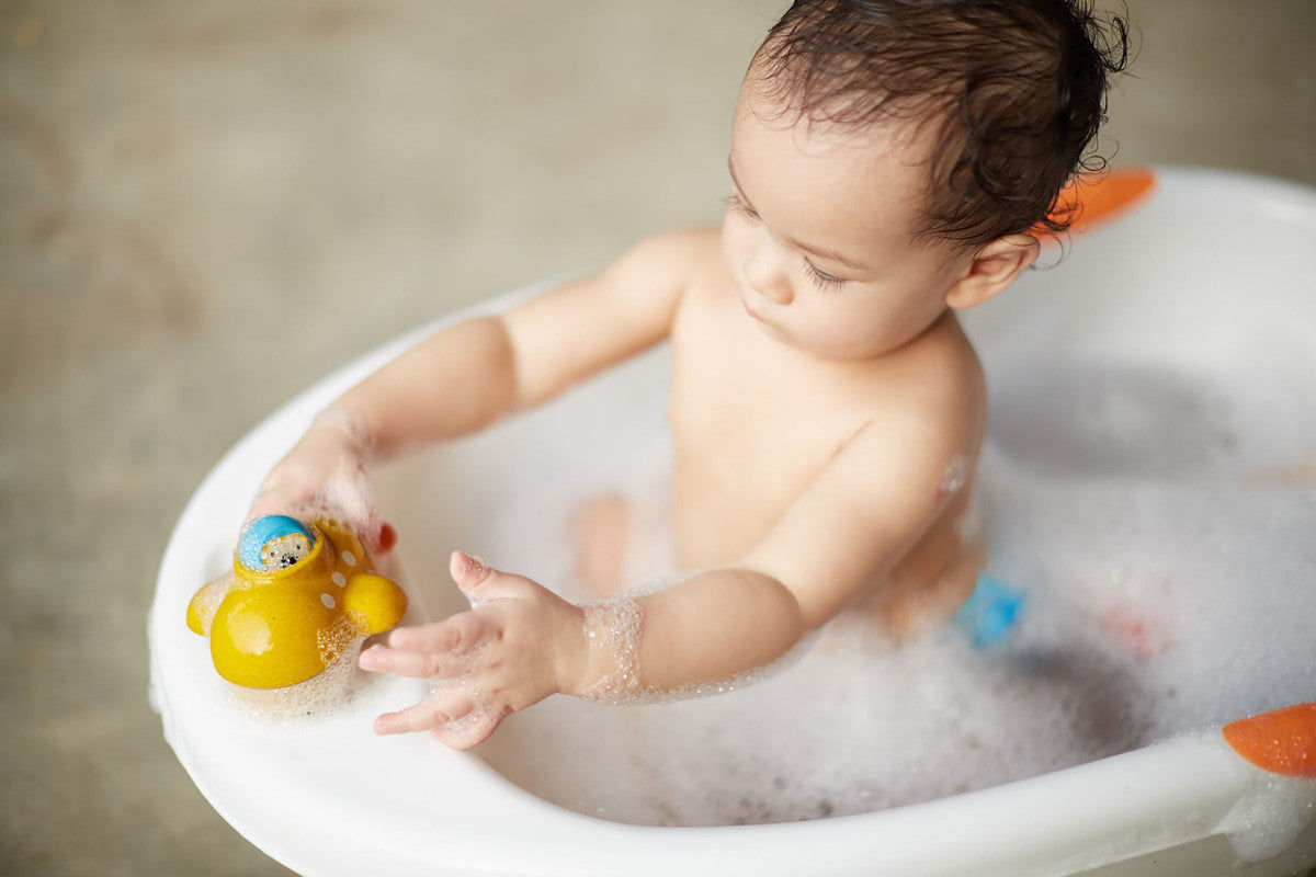 PlanToys Submarine — Wooden Bath Toy