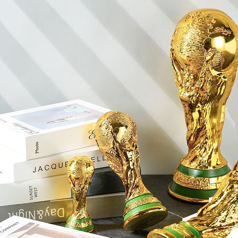 21cm World Cup Football Trophy Resin Replica Trophy Model Soccer Fan Souvenir Gift