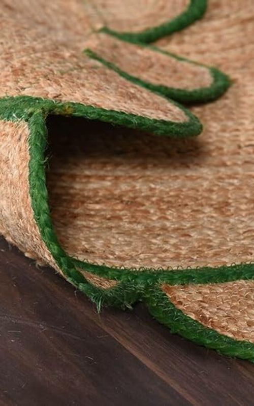 Handmade Natural Jute Area Rug with Green Scalloped Border – Eco Friendly Round Floor Carpet for Living Room & Bedroom