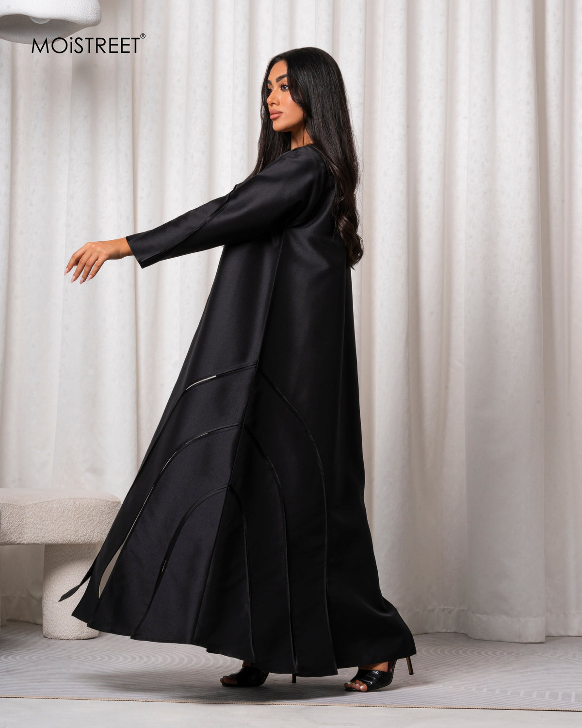 MOiSTREET Handmade Victoria Satin Abaya