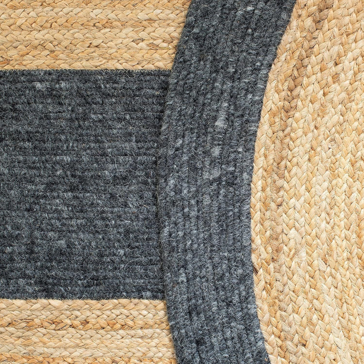 Dual Tone Jute Round Rug with Black Border & Center Circle | Handwoven Natural Area Carpet