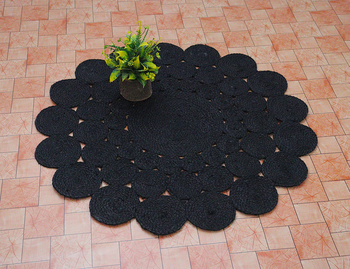 Black Round Jute Rug with Scalloped Design | Handwoven Modern Boho Carpet