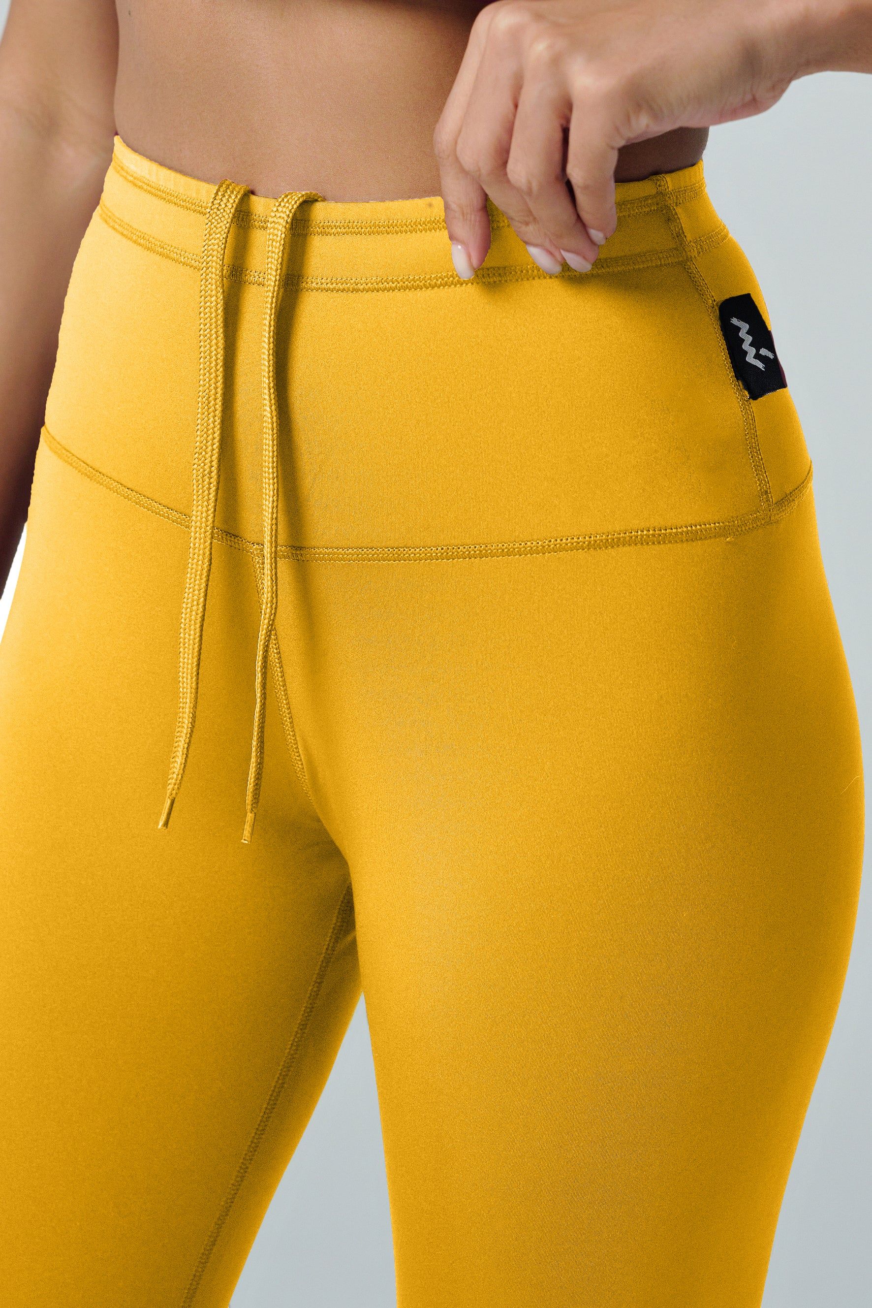 MULU Classic Women's T-shirt - Yellow