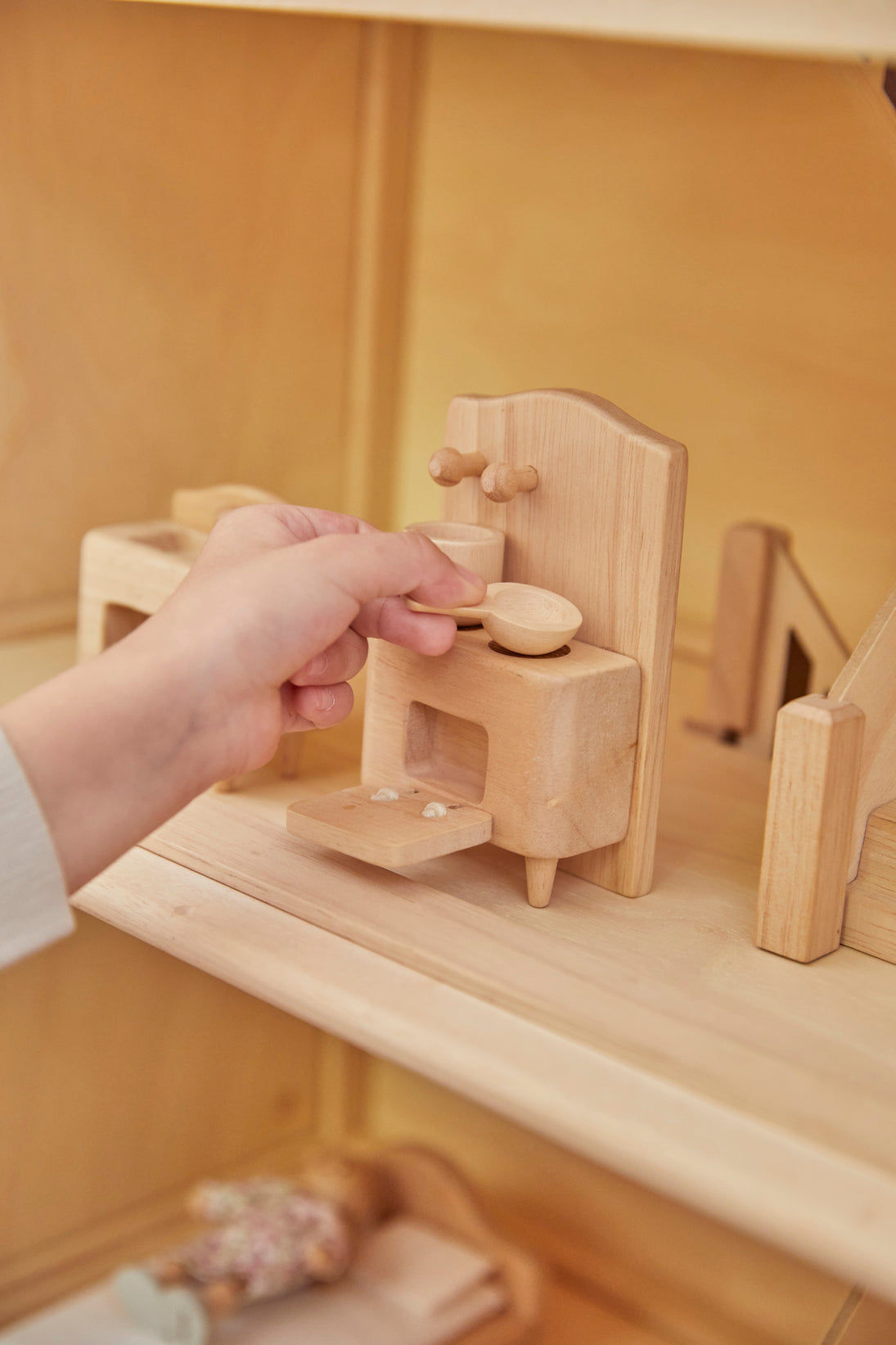 PlanToys Victorian Furniture Set — Wooden Dollhouse Furniture