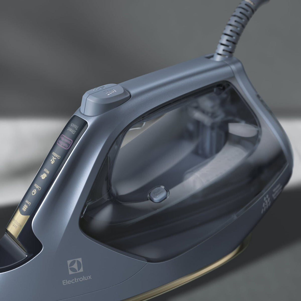Electrolux Renew 800 Steam Iron 2800 W, E8SI1-80BM