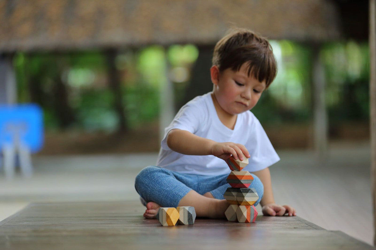 PlanToys Geo Stacking Rock