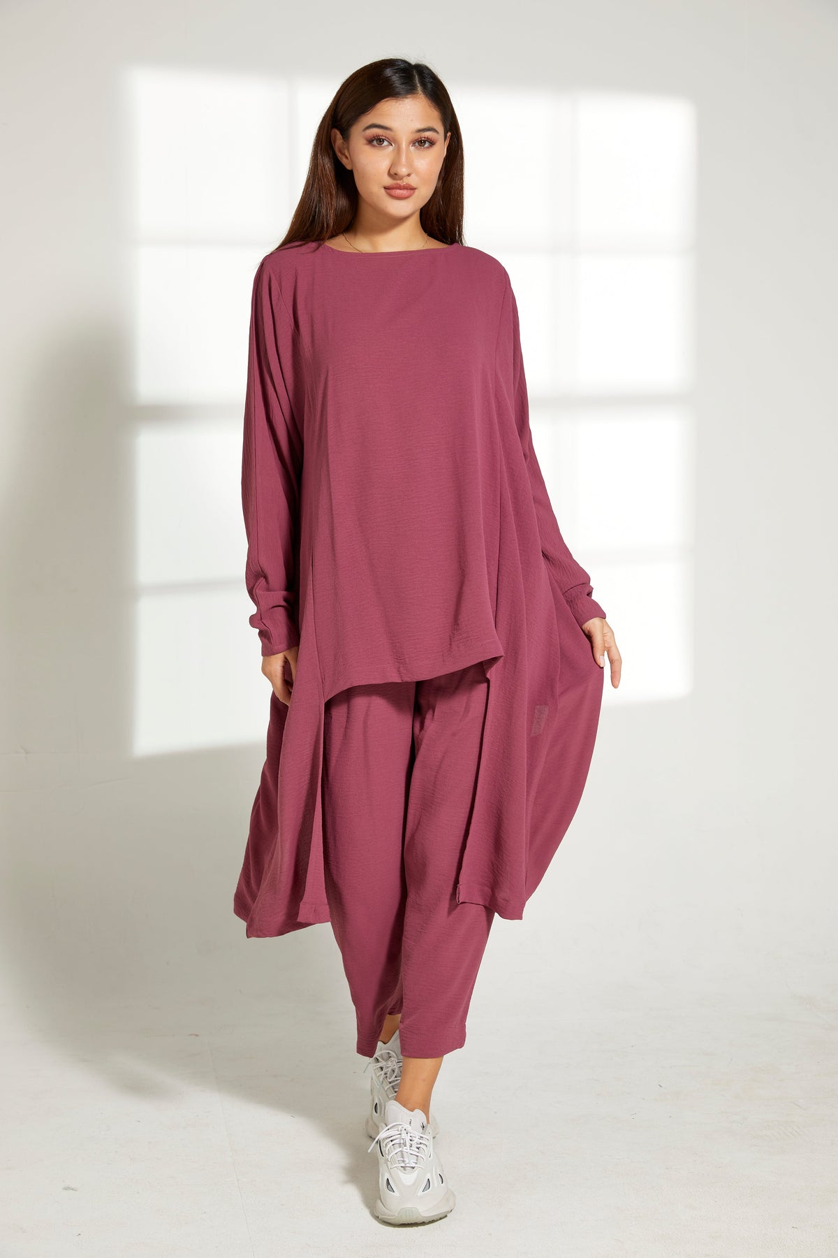 MOiSTREET Burgundy CEY Fabric Top and Pants Set