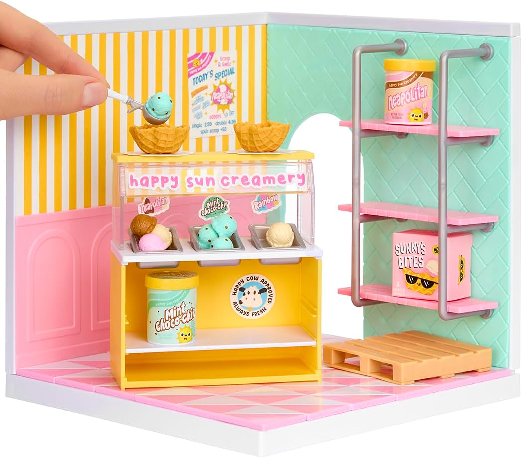 MGA's Miniverse Spaces Starter Pack Pink