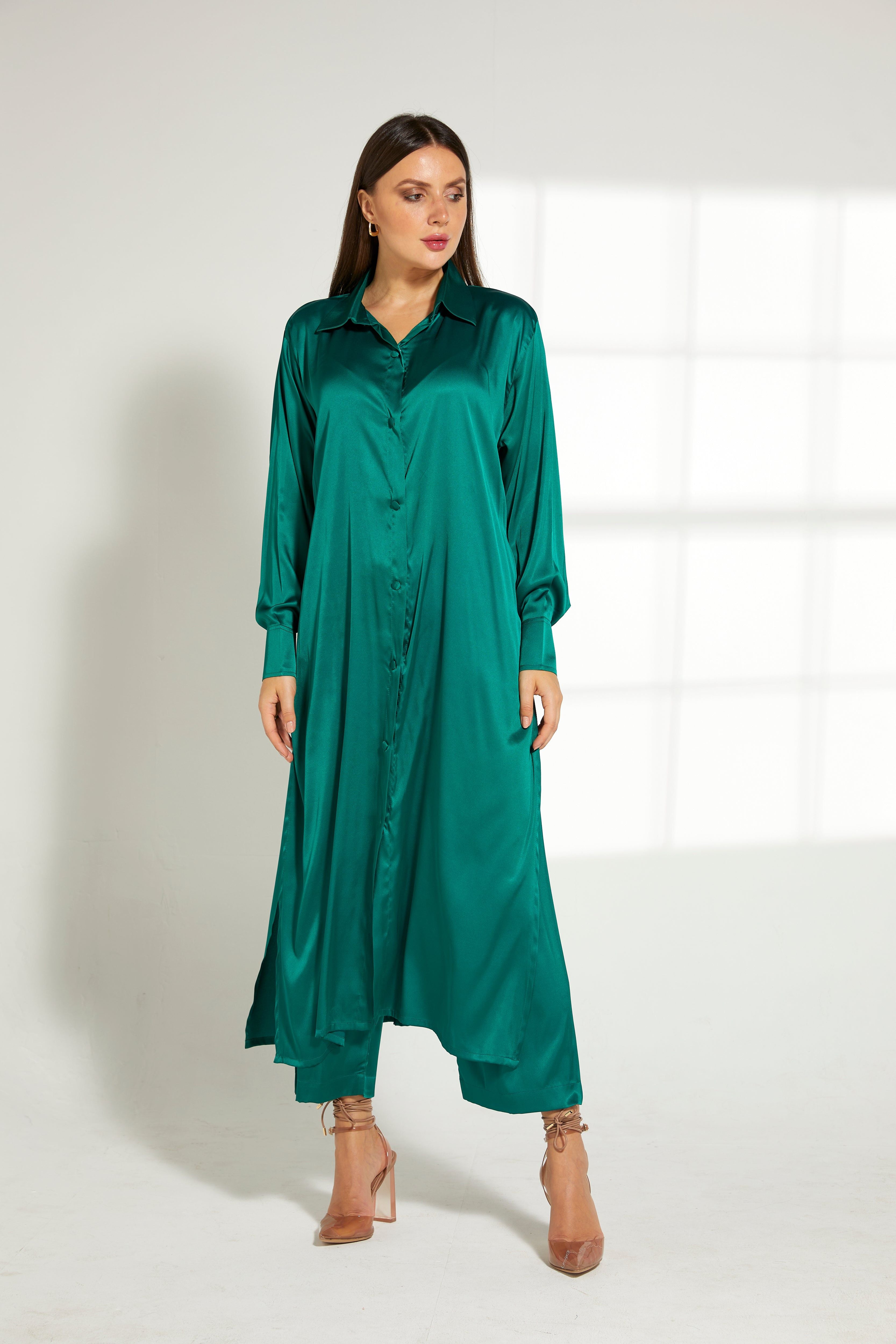 MOiSTREET Green Silk Fabric Top and Pants Set