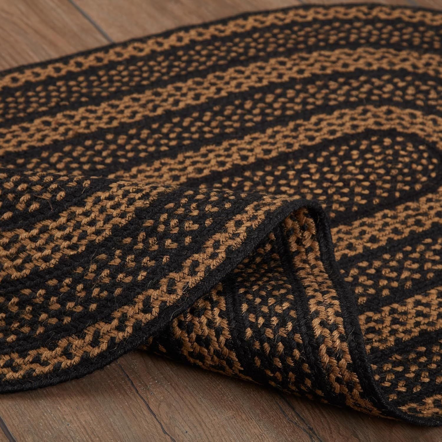 AIESY® Beautiful Reversible Braided Farmhouse Area Geometric Rug