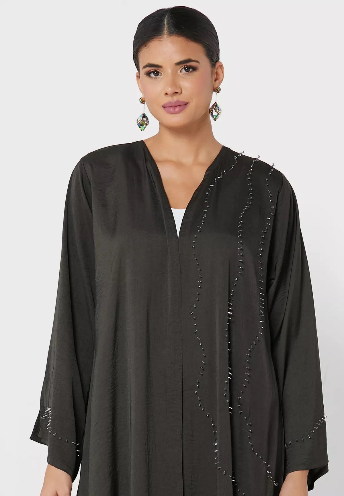 MOiSTREET Classic  Harir Maqsood Dark Green Abaya With Handwork