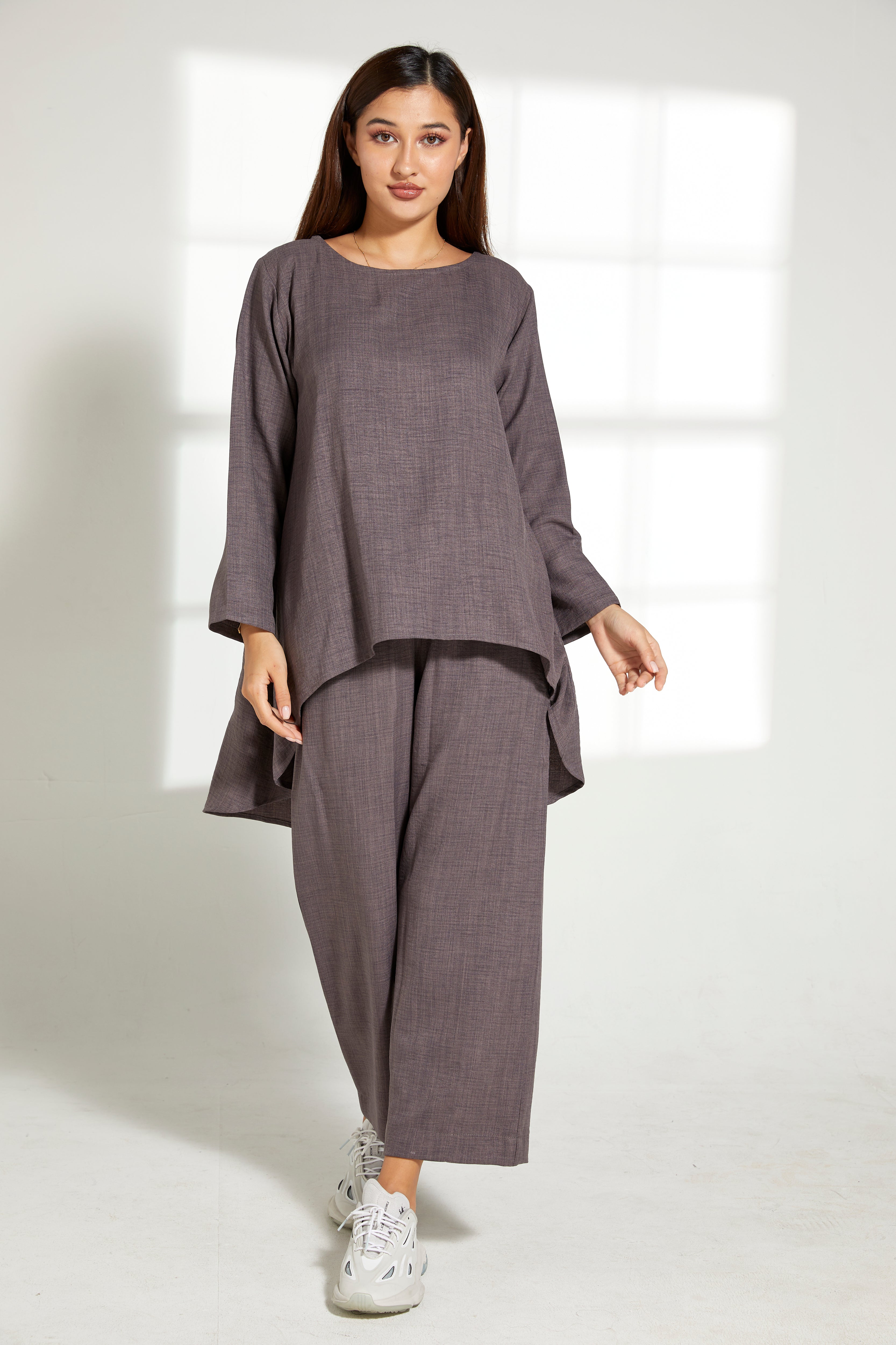 MOiSTREET Falcon Color & CEY Mélange Fabric Top And Pants Set