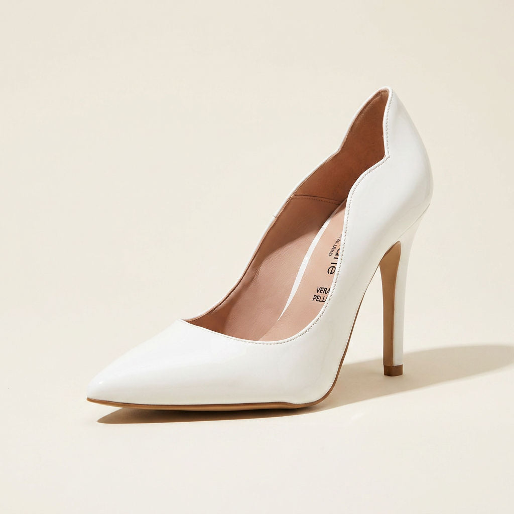 KOAN Onde Piane White Curved-Topline Stiletto Pump