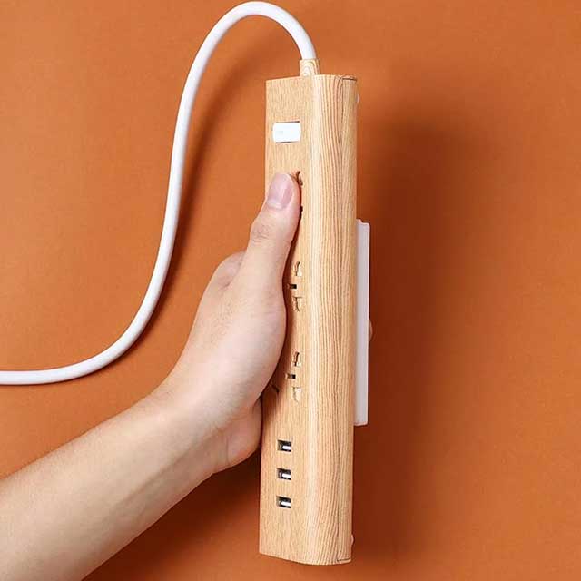 Wall-Mounted Plug Fixer – Secure and Organized Electrical Outlet Holder for Cables & Plugs