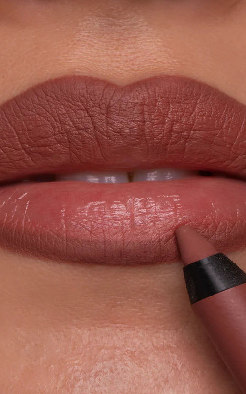 Makeup Studio Stay On Me 16H Long-Lasting Lip Pencil