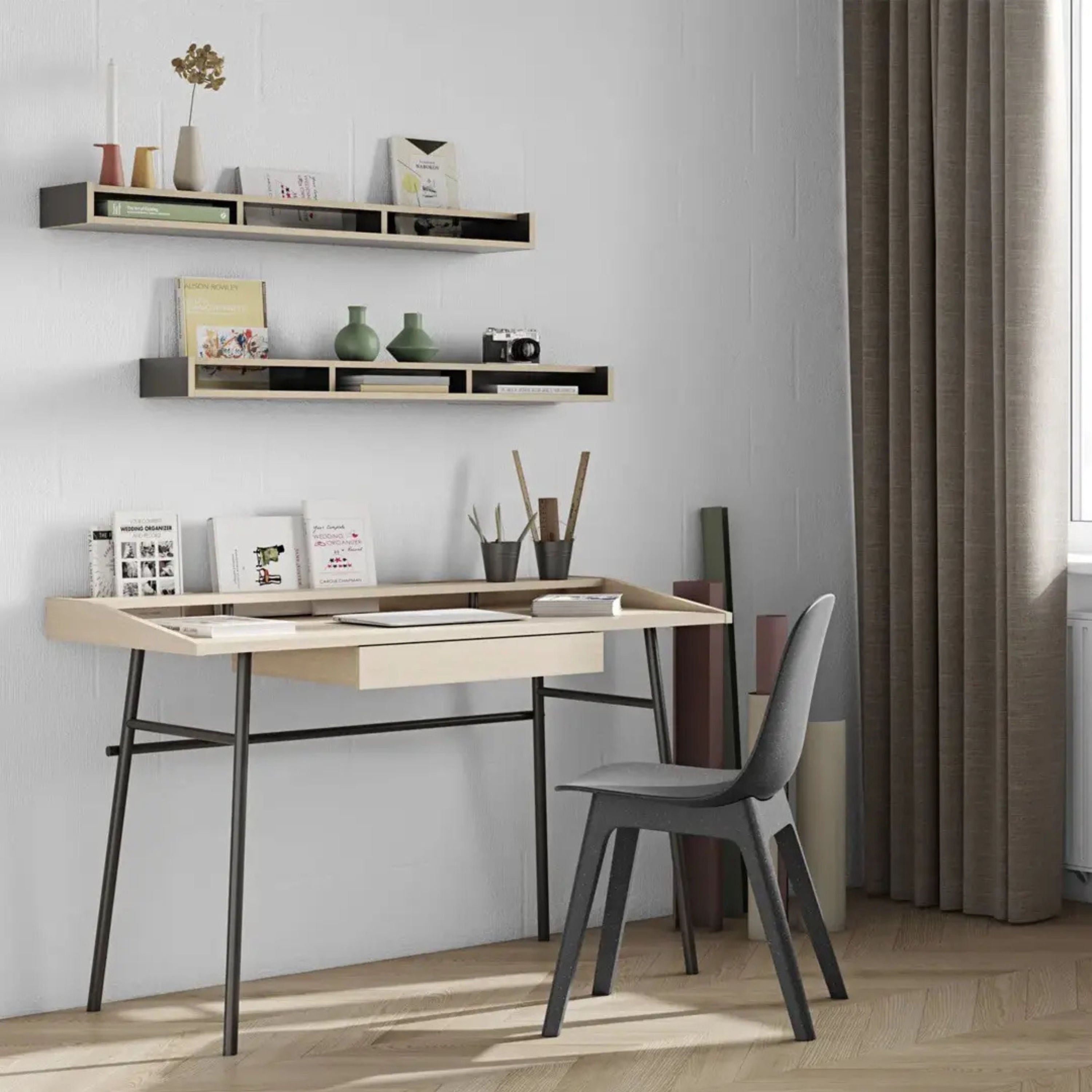 Ply Desk