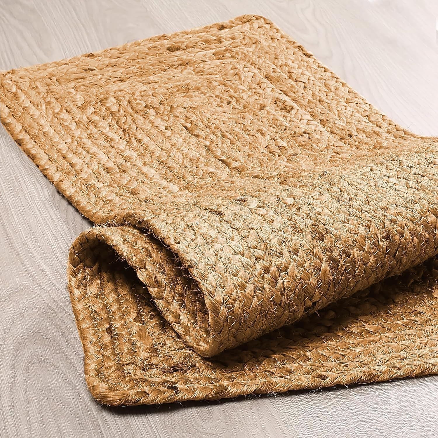 AIESY®- Reversible Jute Braided Eco-Friendly Table Runner