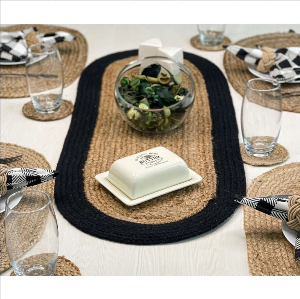 Live Beautiful Heat Resistant Natural Jute Braided Dining Table Runner Rustic Farmhouse Decor Beige/Black 13X36 Inch Oval