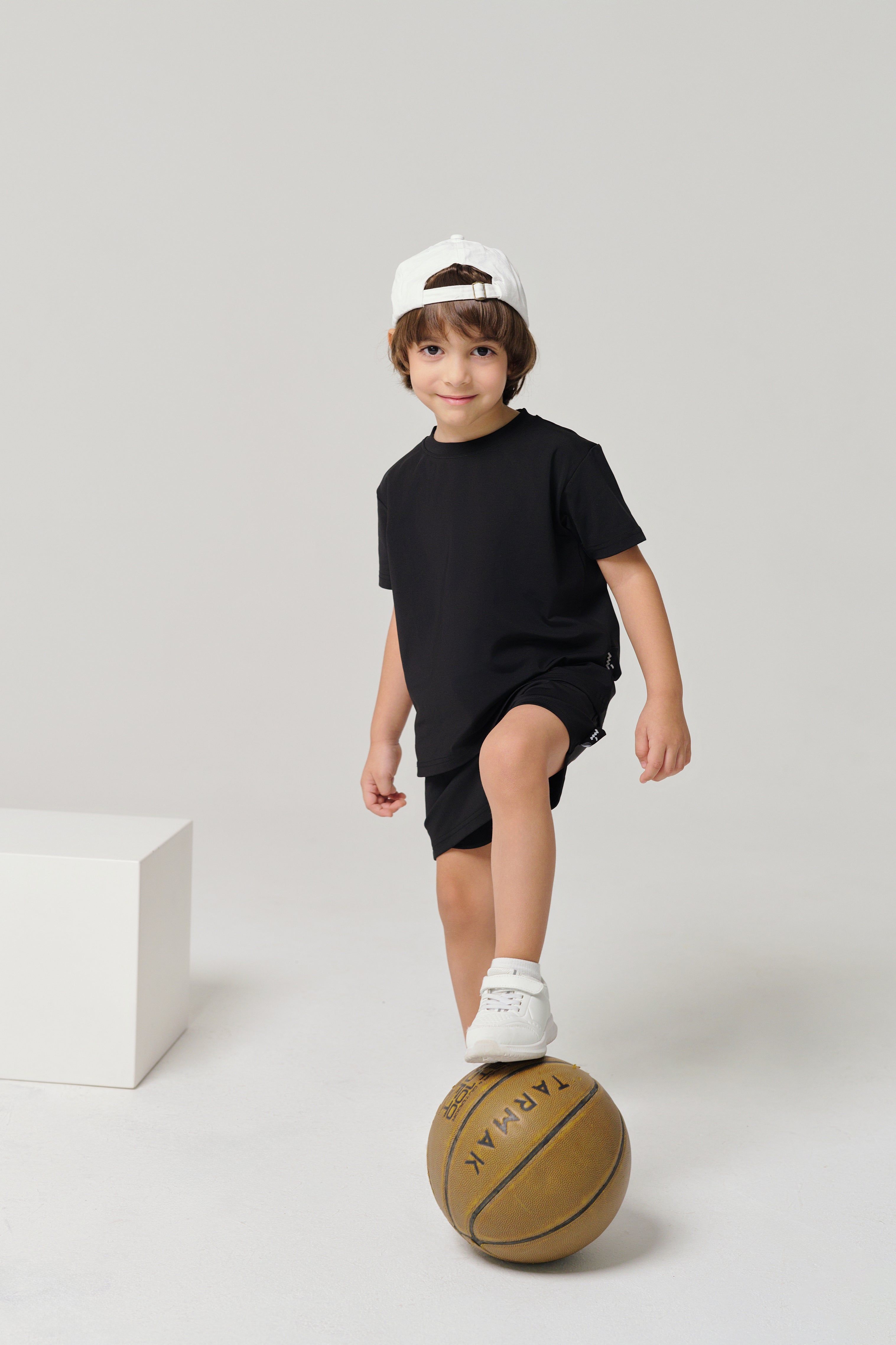 MULU Classic Unisex Kids T-shirt - Black