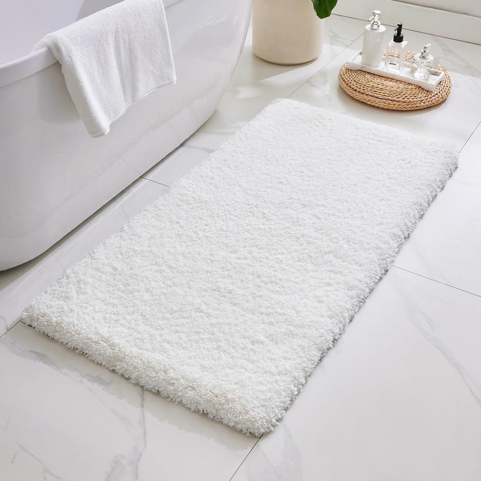AIESY® Super Absorbent Washable Non Slip Thick Bath Mats