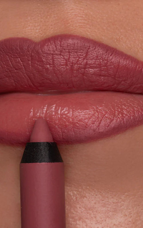 Makeup Studio Stay On Me 16H Long-Lasting Lip Pencil