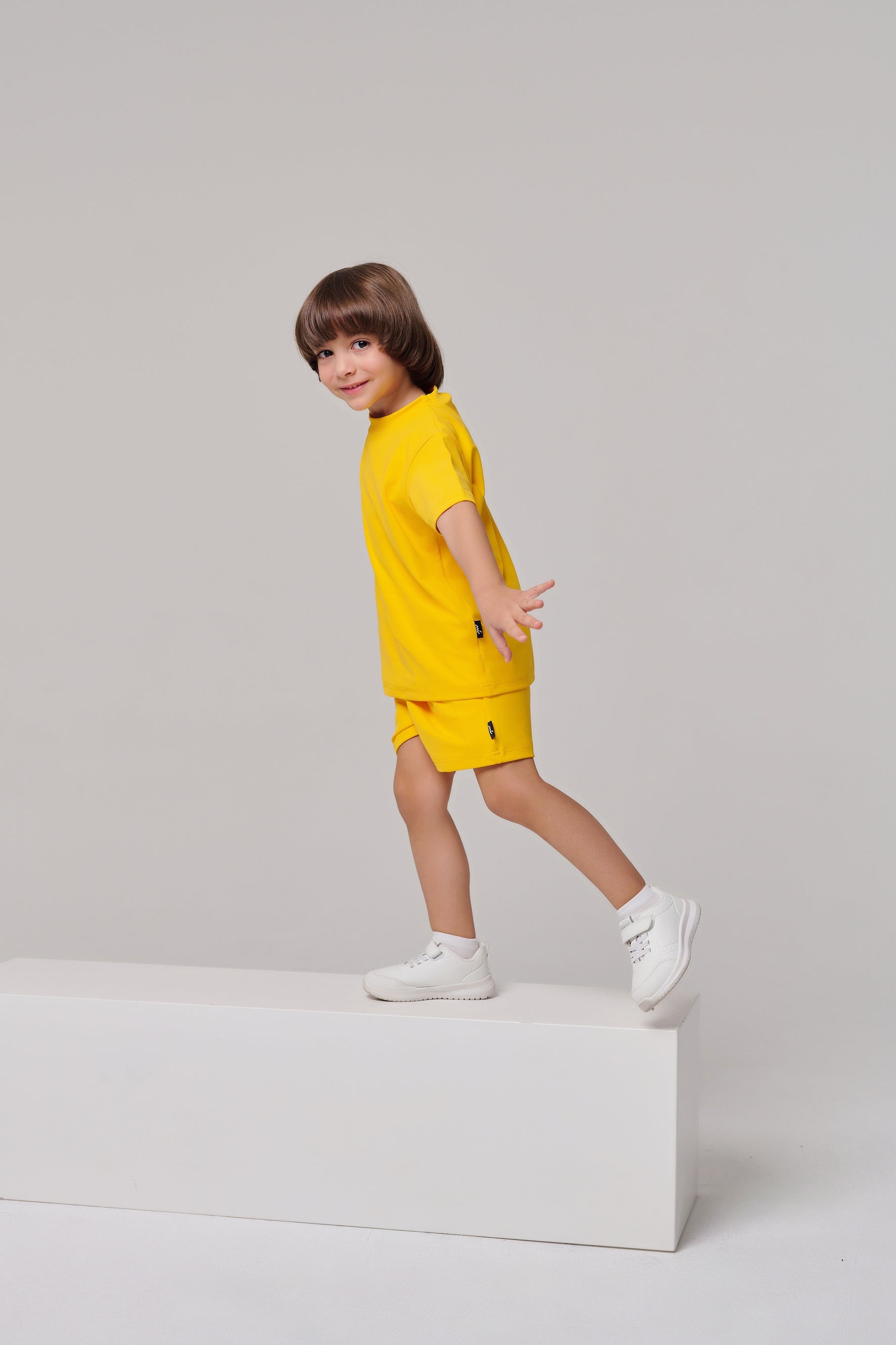 MULU Classic Unisex Kids T-shirt - Yellow
