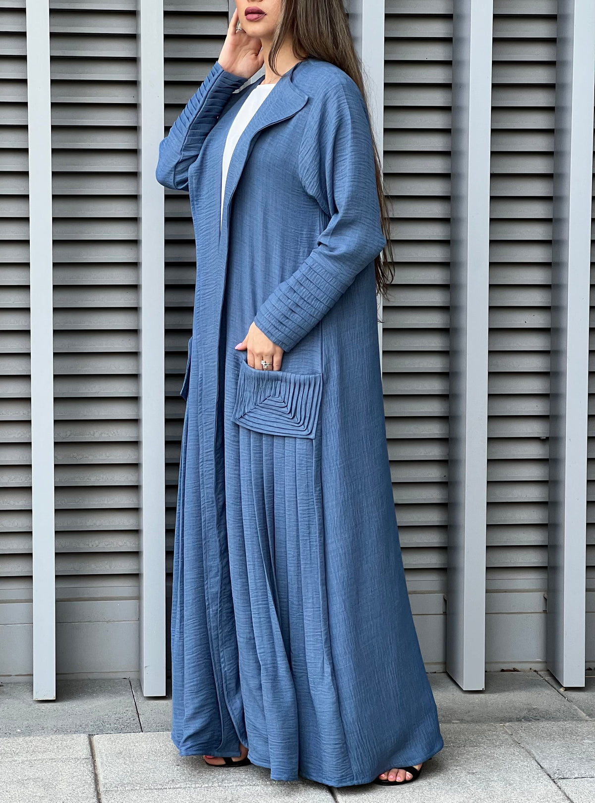 MOiSTREET Blue Louise Crepe Pocket Abaya
